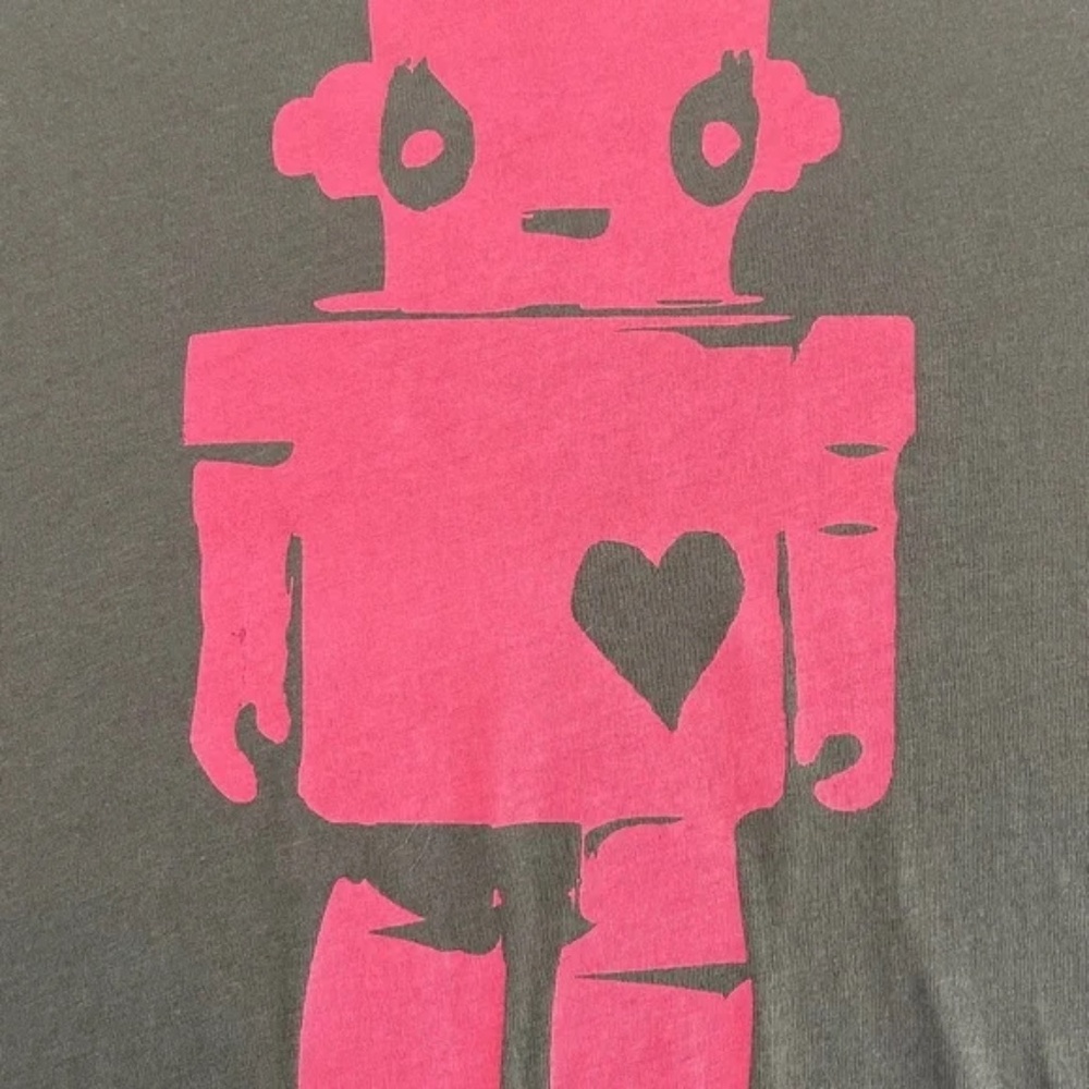 Mushpa y Mensa Artisan Tee with Sweet Robot Graphic ~ Size L